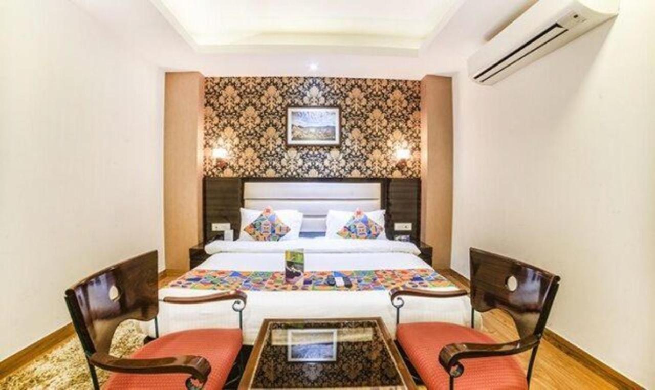 Fabhotel Galaxy Patel Nagar Nuova Delhi Esterno foto